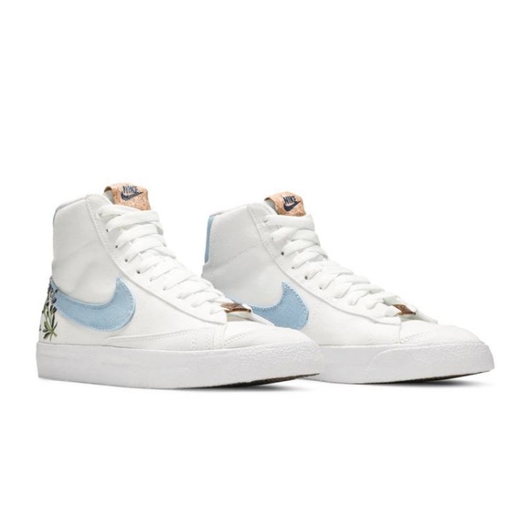 Nike Blazer Mid ‘77 Indigo - Picture 1 of 8